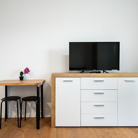 Hohome Comfy Apartments Warsaw Ngoại thất bức ảnh