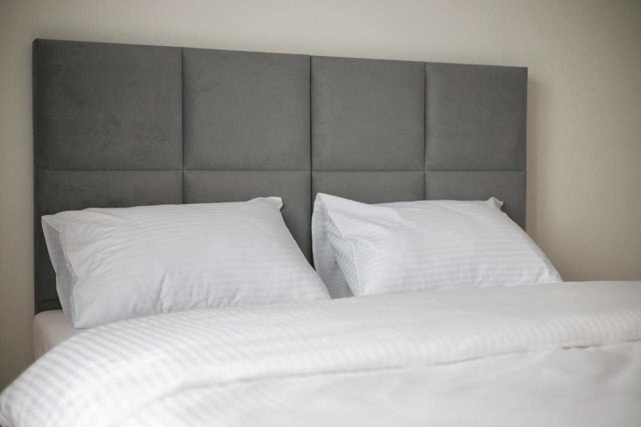 Hohome Comfy Apartments Warsaw Ngoại thất bức ảnh