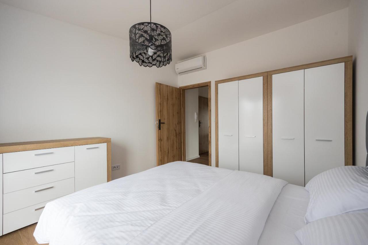 Hohome Comfy Apartments Warsaw Ngoại thất bức ảnh